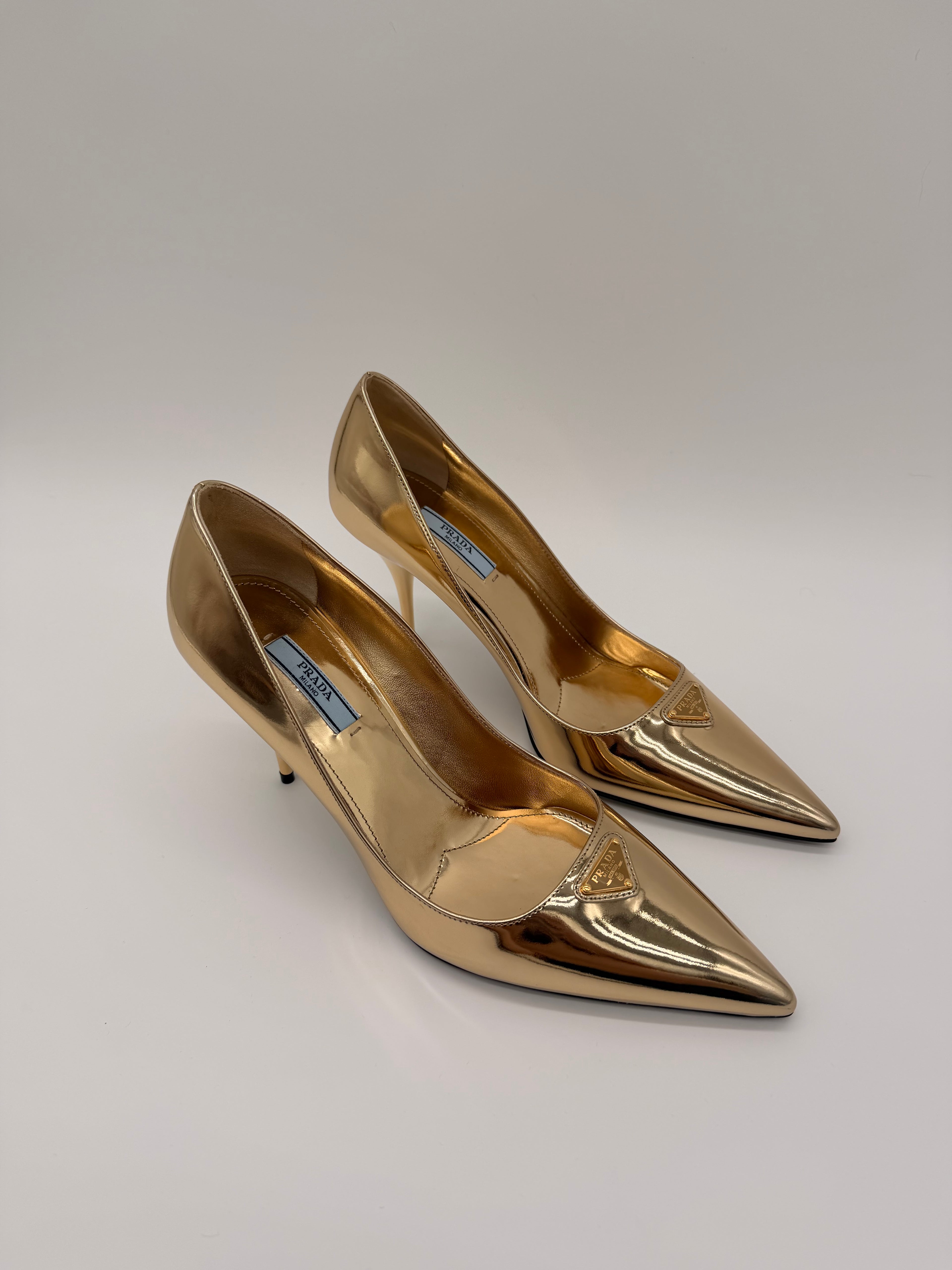 Prada Charol Pumps