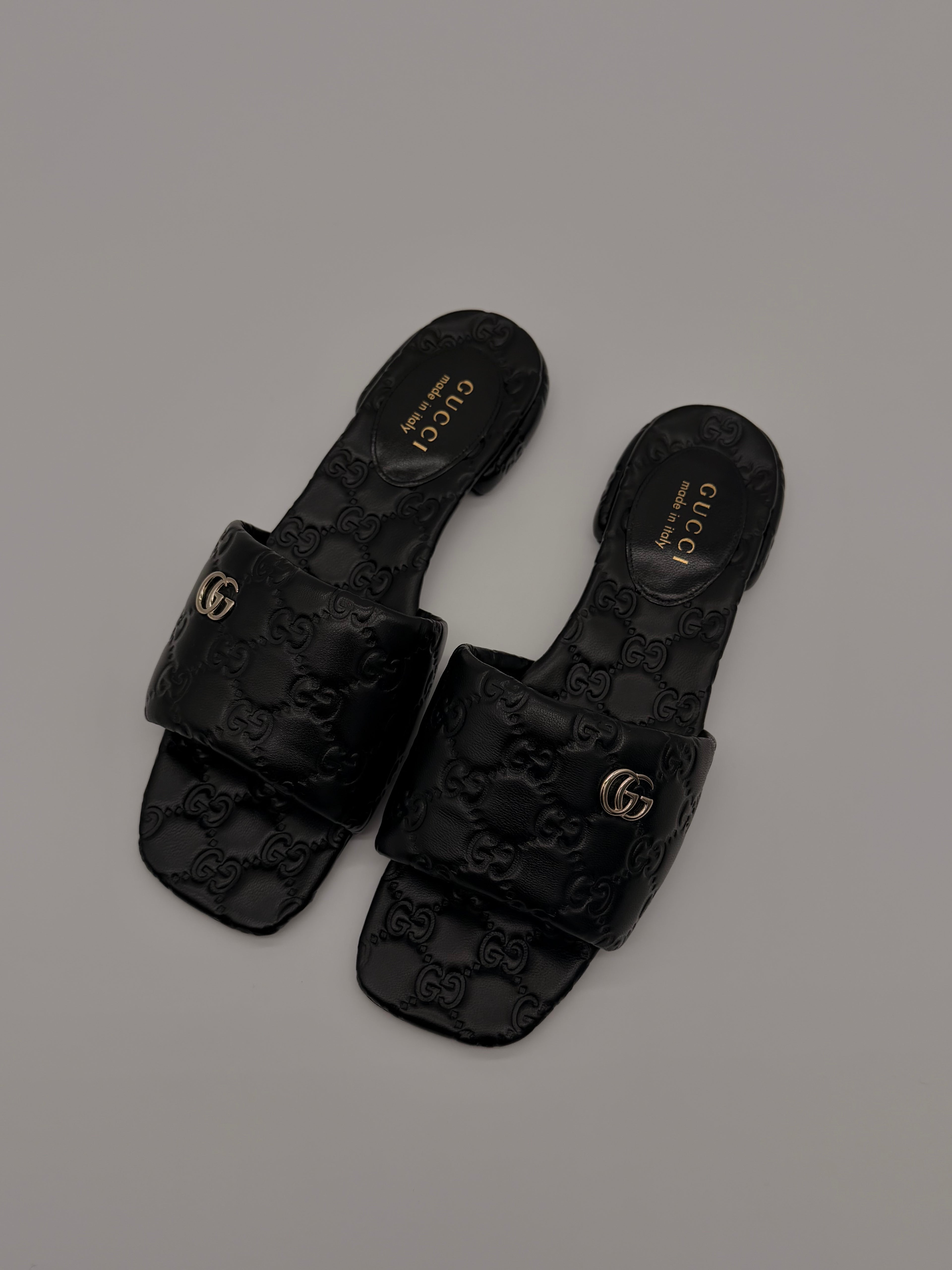 Gucci Black Leather Sandals