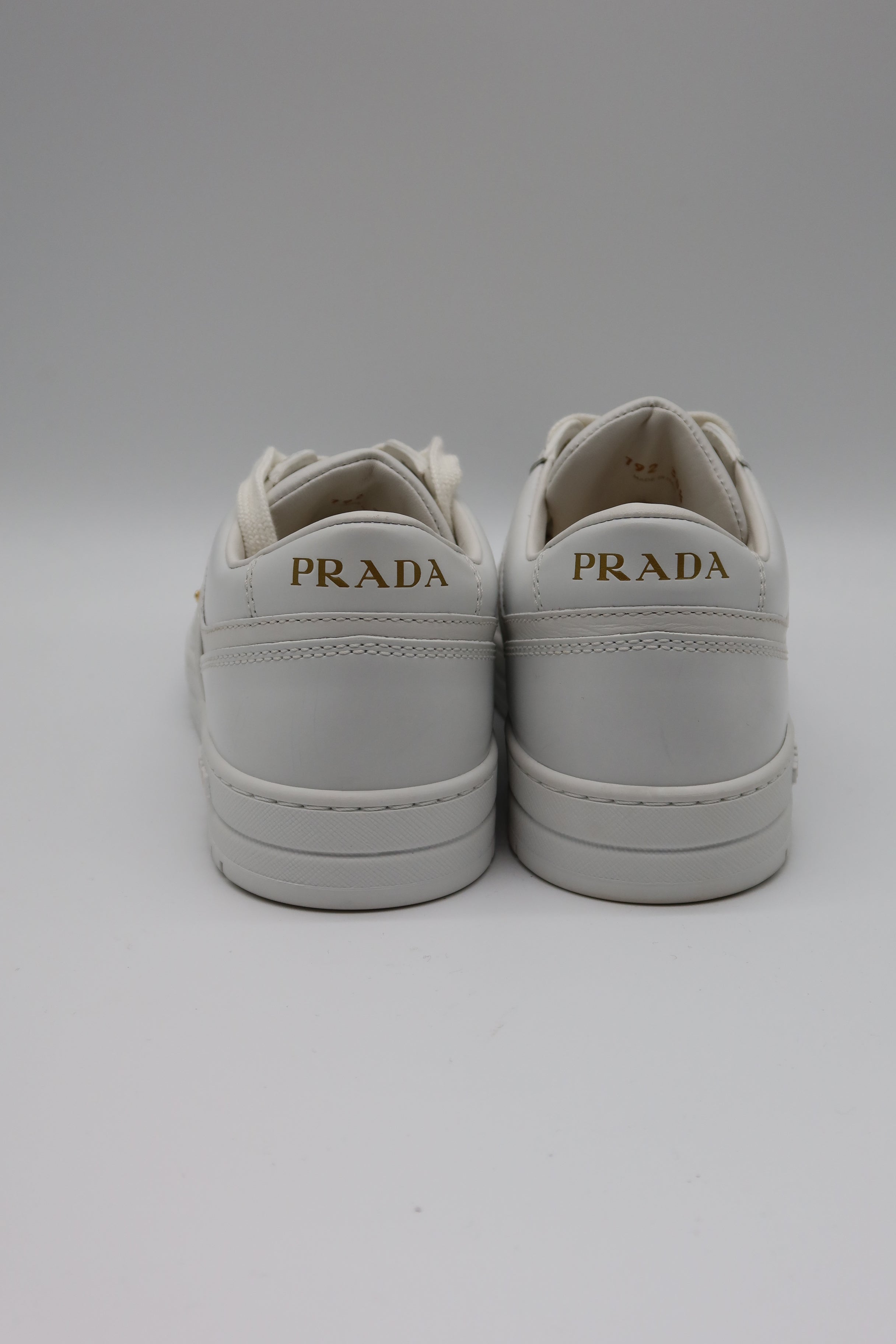 Prada - Downtown leather Sneakers