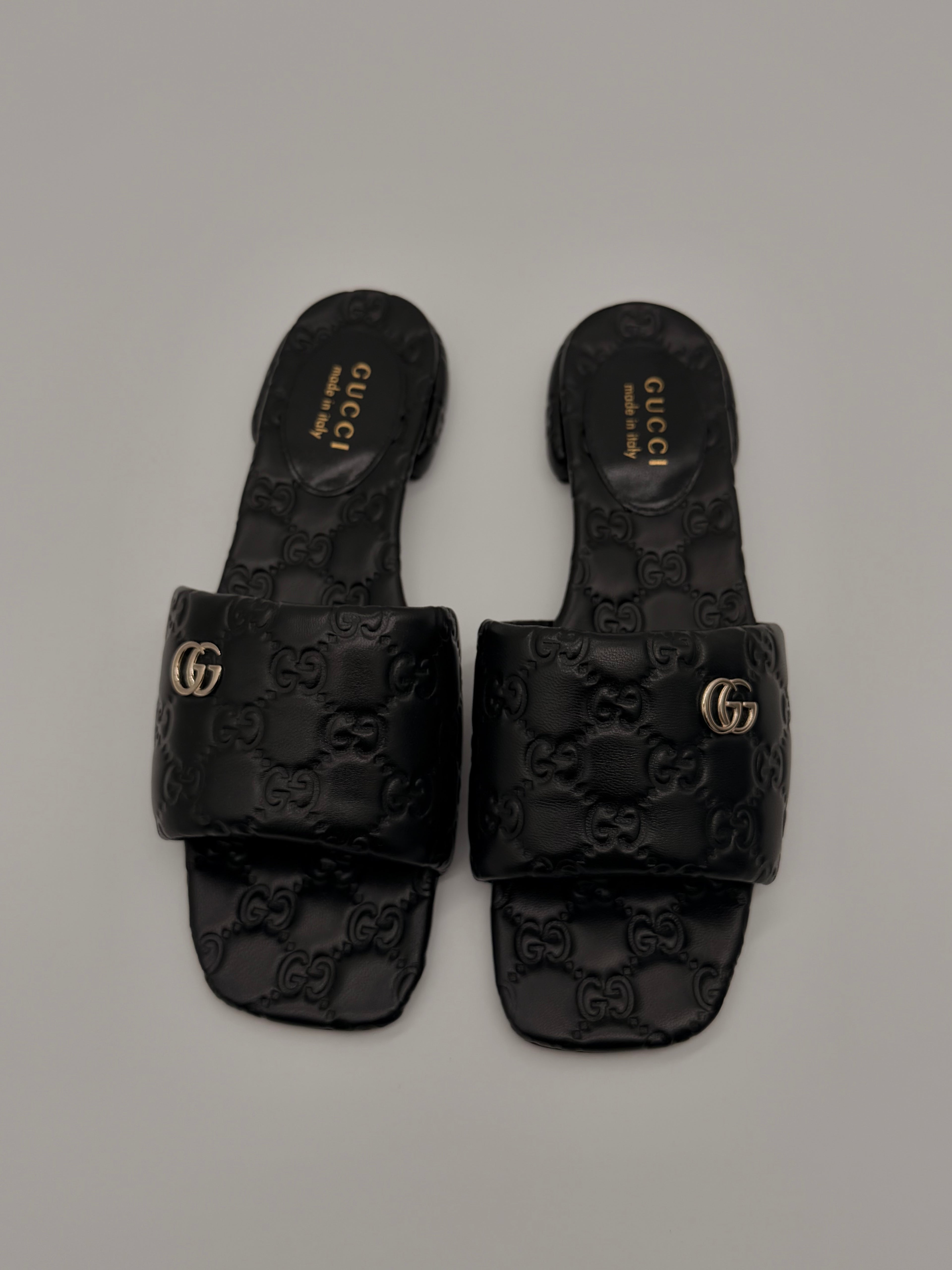 Gucci Black Leather Sandals