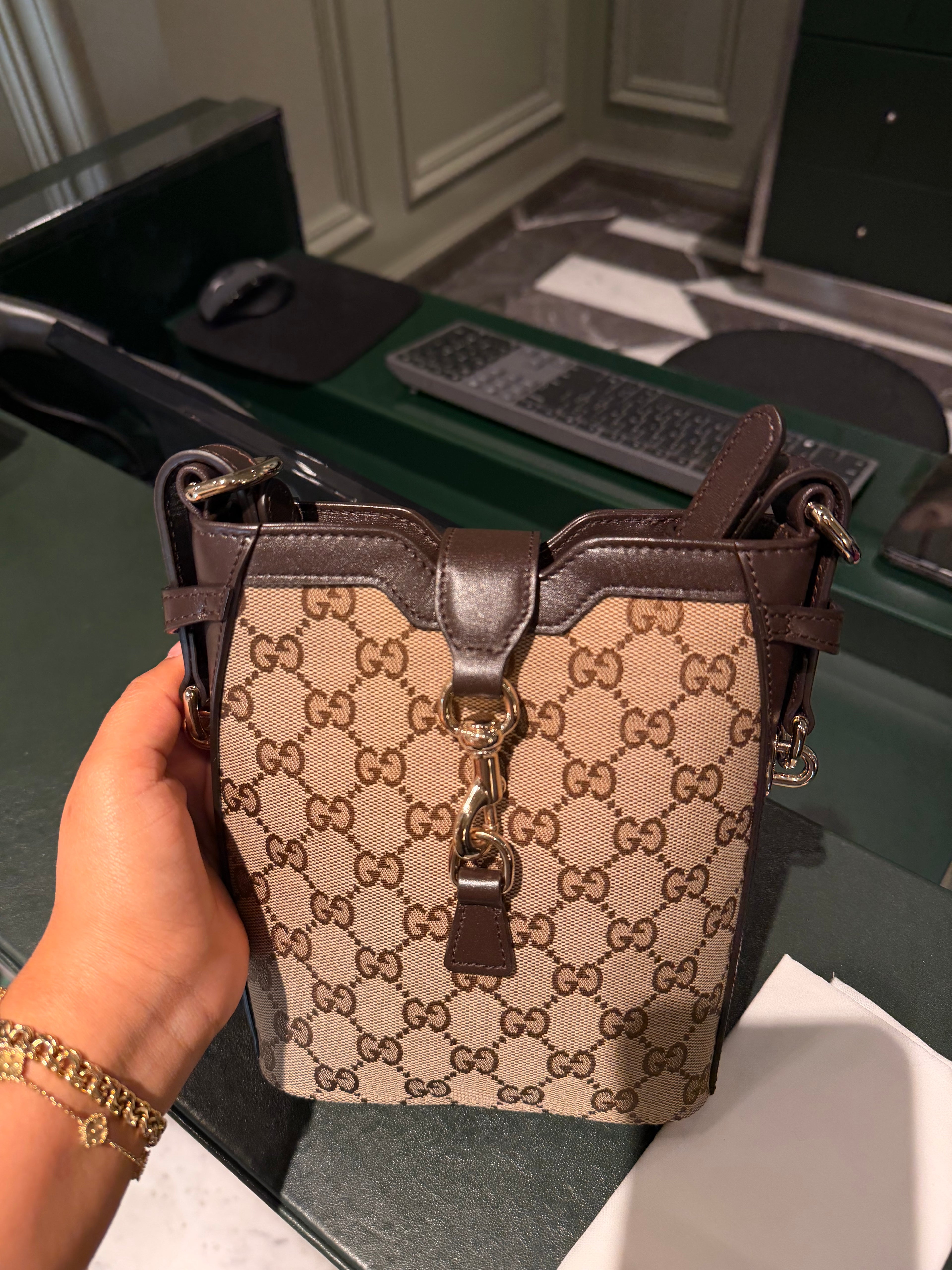Gucci - Mini Bucket Shoulder Bag