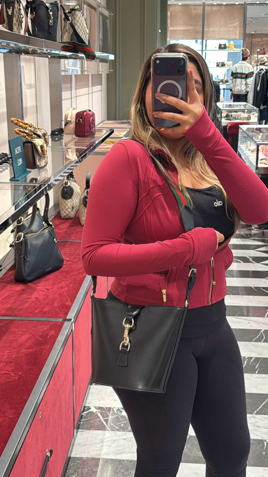 Gucci - Black Bucket Bag