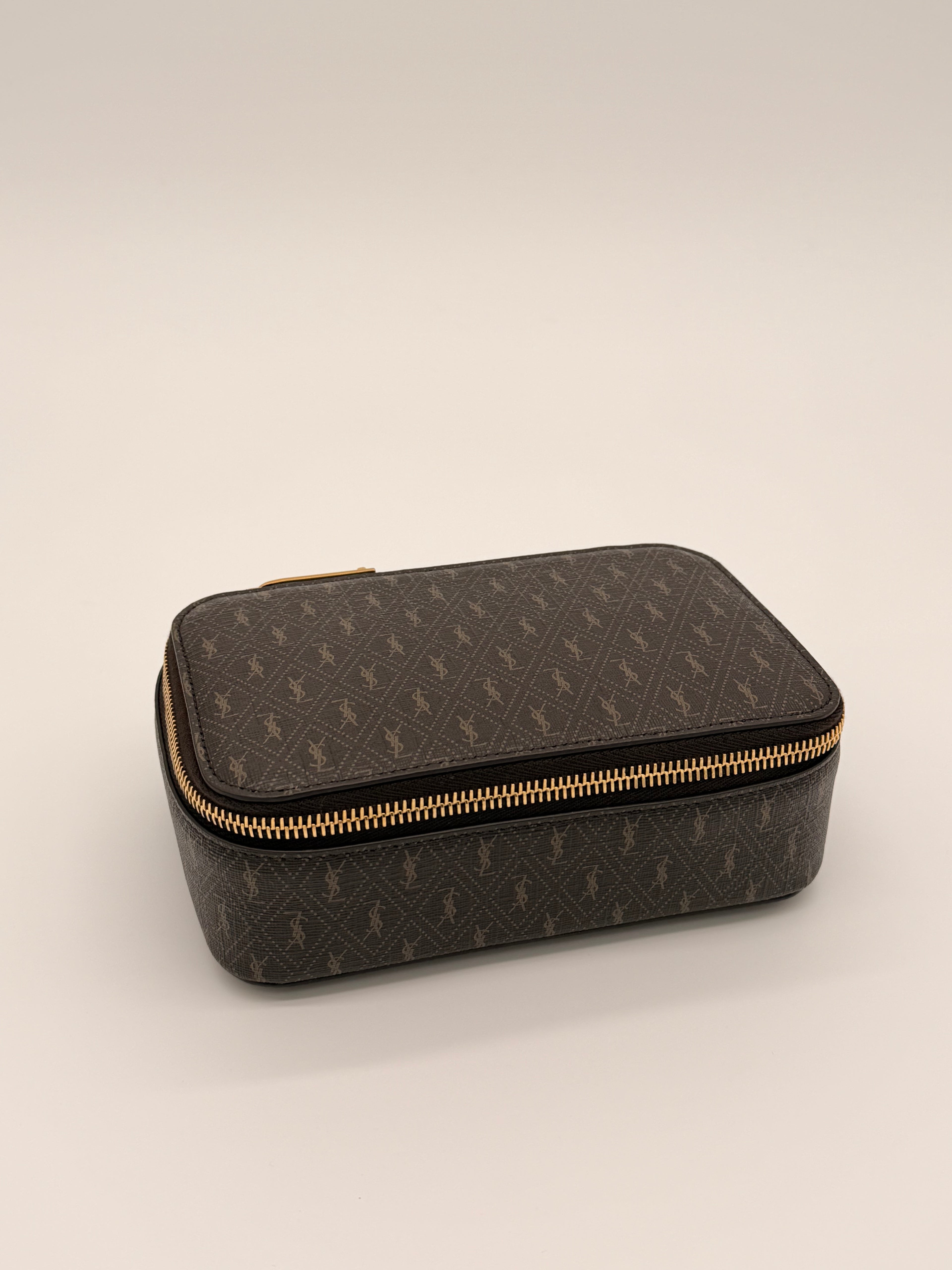 Saint Laurent - Joyero / Cosmetiquera