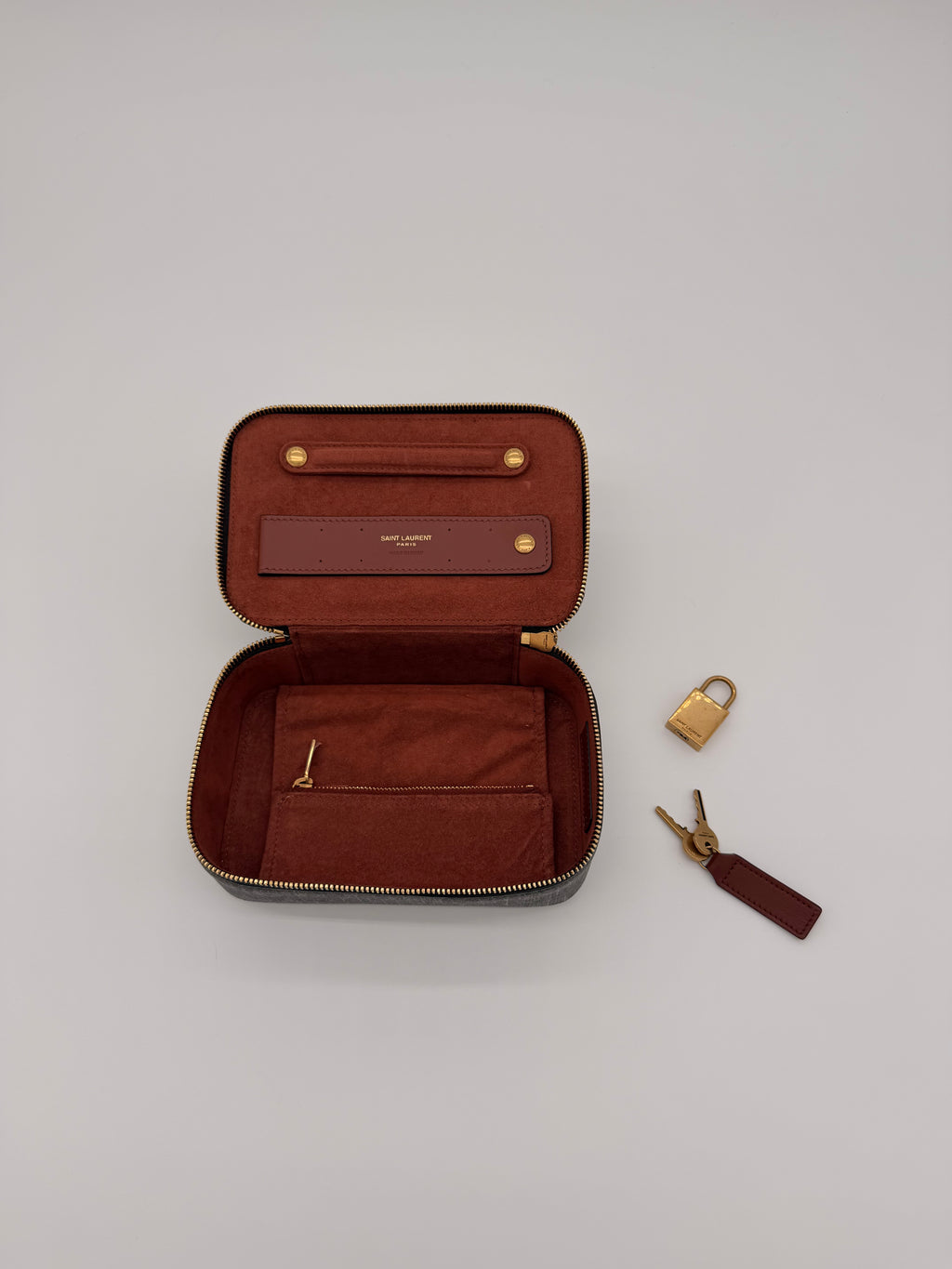 Saint Laurent - Joyero / Cosmetiquera